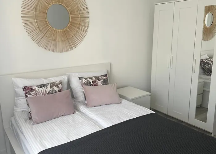 Departa Apartamenty - Port - Towarowa 6